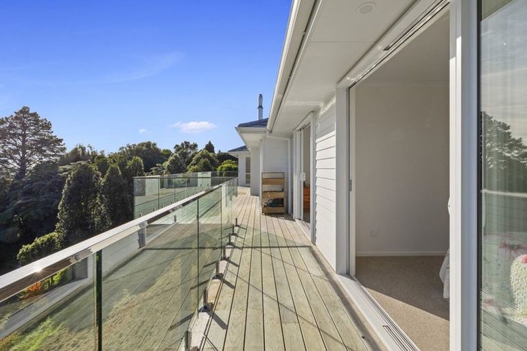 Photo of property in 284 Frankley Road, Ferndale, New Plymouth, 4310