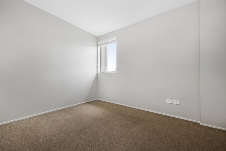 Photo of property in 22/7 Kelvin Hart Drive, East Tamaki, Auckland, 2013
