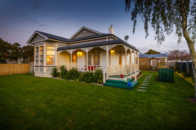 Photo of property in 1 Bryant Street, Takaro, Palmerston North, 4412