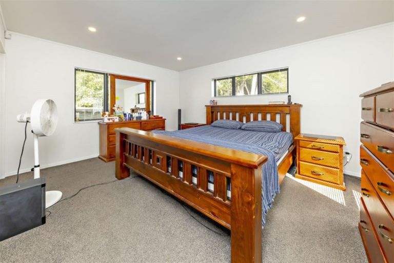 Photo of property in 10a Kendall Court, Wattle Downs, Auckland, 2103