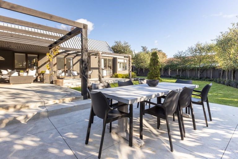 Photo of property in 5 Rush Place, Havelock North, 4130