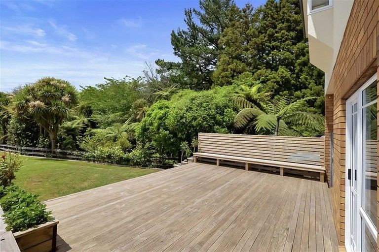 Photo of property in 12 Ngaio Street, Strandon, New Plymouth, 4312