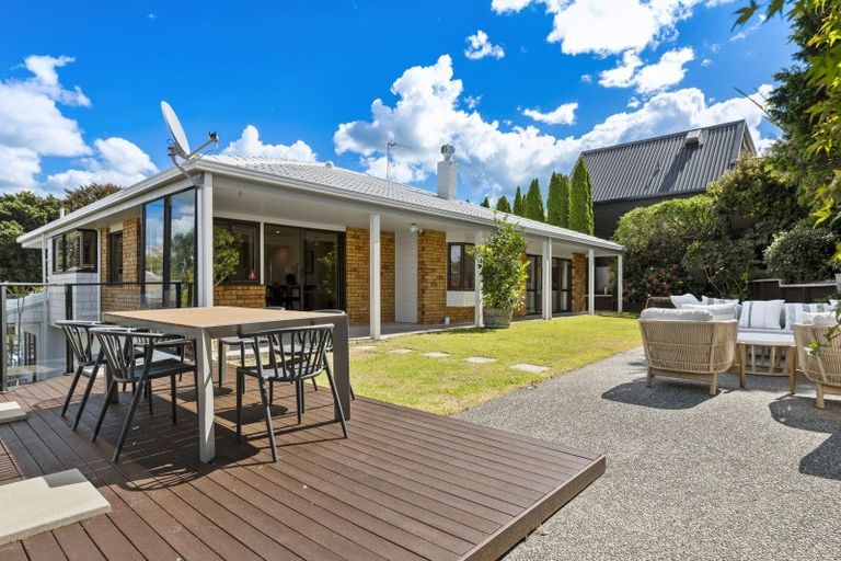 Photo of property in 19 Manuwai Drive, Matua, Tauranga, 3110