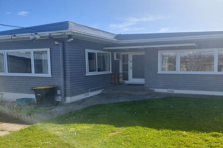 Photo of property in 29 Ironside Road, Johnsonville, Wellington, 6037