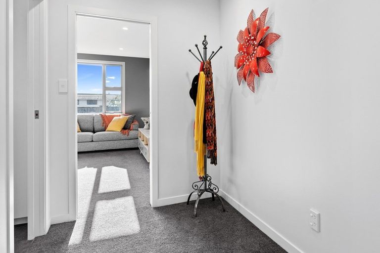 Photo of property in 17 Moana Street, Otaki Beach, Otaki, 5512