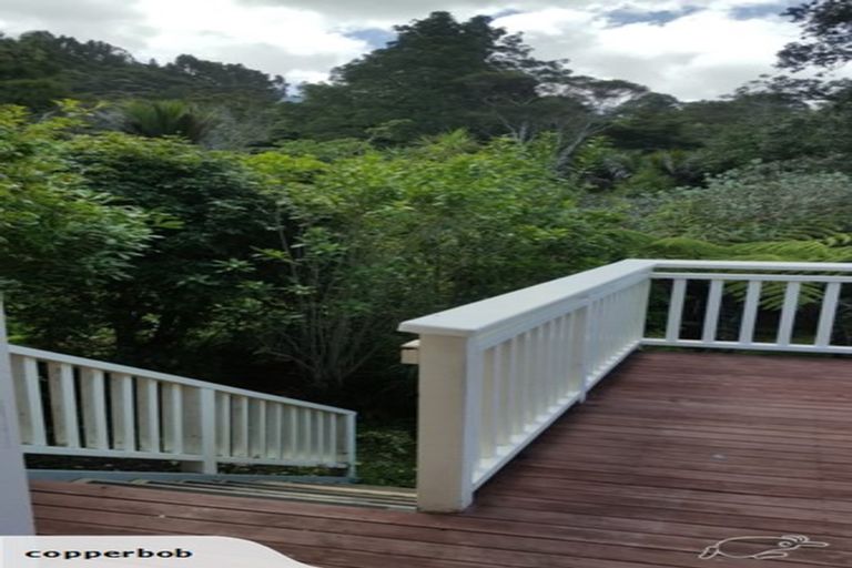 Photo of property in 5 Fawcett Road, Laingholm, Auckland, 0604