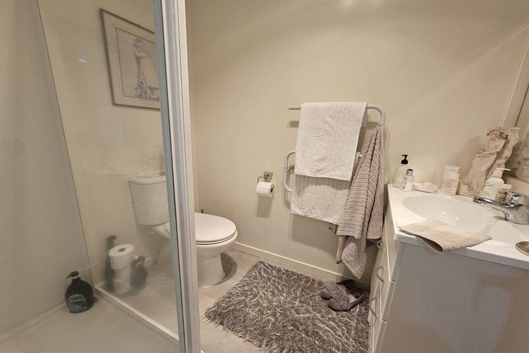 Photo of property in 2 Clinton Lane, Woolston, Christchurch, 8062