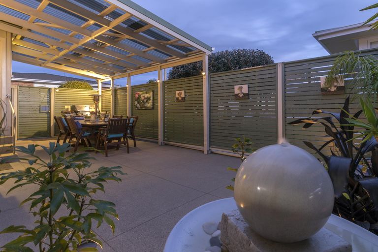 Photo of property in 2 Longwood Lane, Otumoetai, Tauranga, 3110