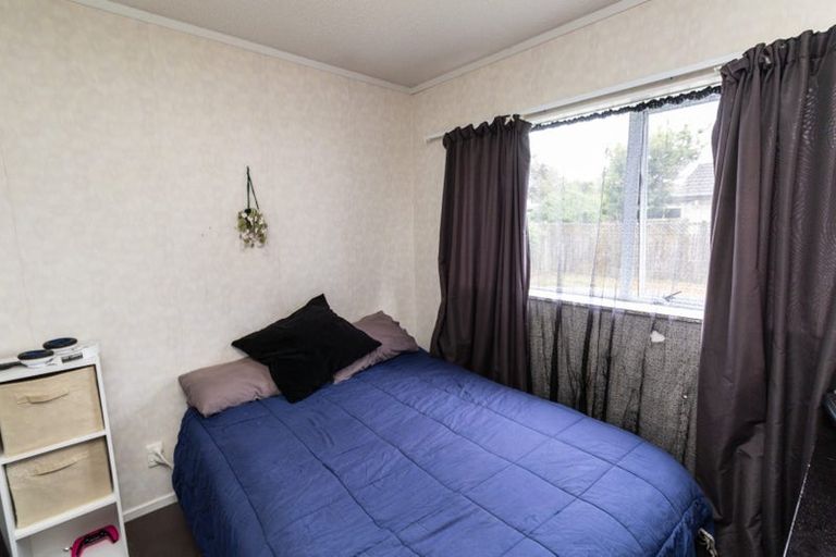 Photo of property in 10/169 Whites Line East, Waiwhetu, Lower Hutt, 5010