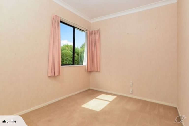 Photo of property in 98 Endeavour Avenue, Flagstaff, Hamilton, 3210