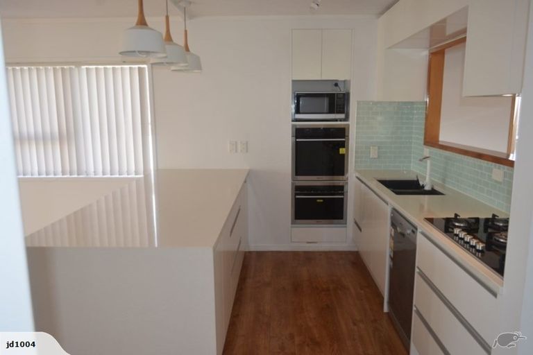 Photo of property in 296 Royal Road, Massey, Auckland, 0614