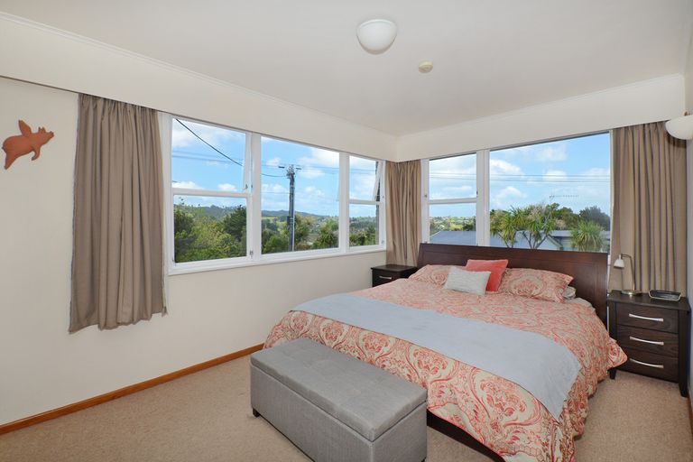 Photo of property in 90 Mackesy Road, Parahaki, Whangarei, 0112