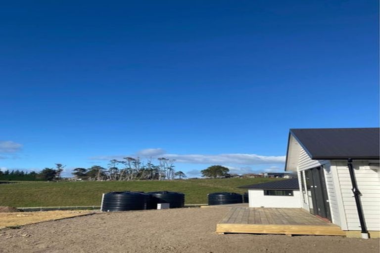 Photo of property in 14 Livery Lane, Taupaki, 0782