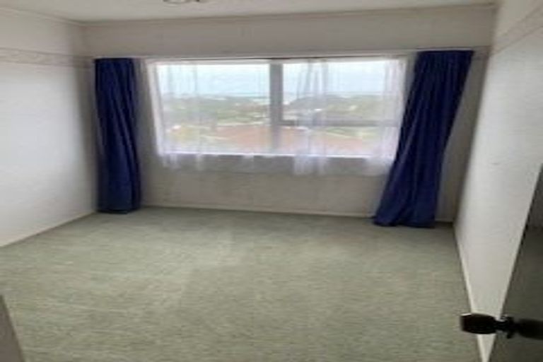 Photo of property in 13 Harper Street, Chatswood, Auckland, 0626