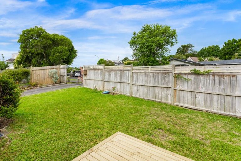 Photo of property in 44 Hale Crescent, Bayview, Auckland, 0629