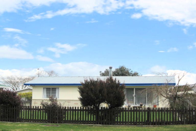 Photo of property in 88 Ferry Road, Clive, 4102