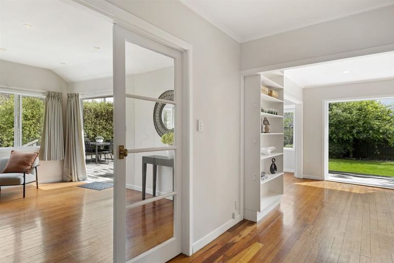 Photo of property in 1/21 Belmont Terrace, Milford, Auckland, 0620