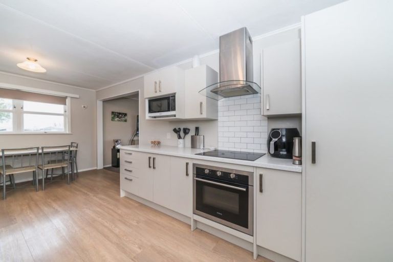 Photo of property in 348 Te Matai Road, Whakarongo, Palmerston North, 4470