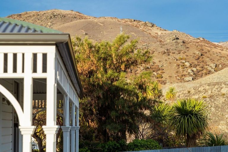 Photo of property in 11 Molyneux Avenue, Cromwell, 9310