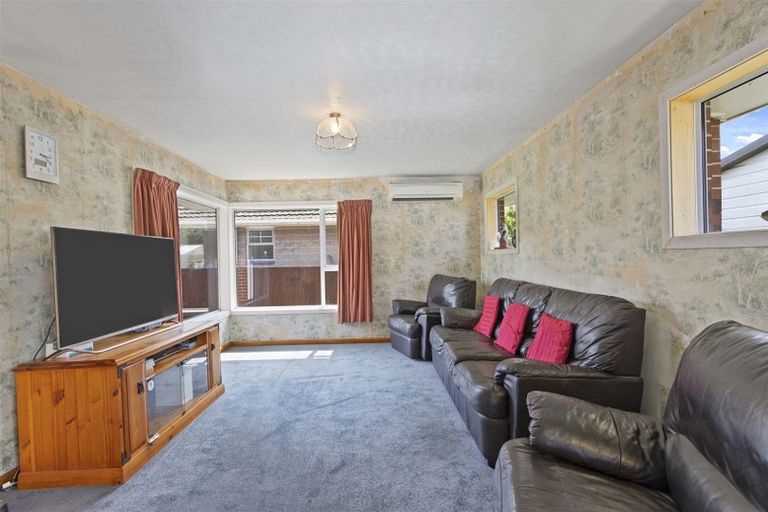 Photo of property in 8 Boston Avenue, Hornby, Christchurch, 8042