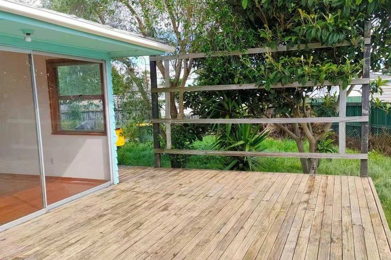 Photo of property in 23 Beeston Crescent, Manurewa, Auckland, 2102