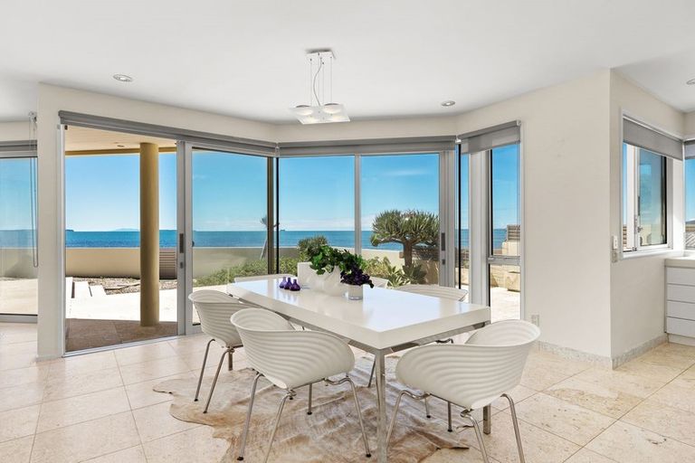 Photo of property in 26 Tiri Road, Milford, Auckland, 0620