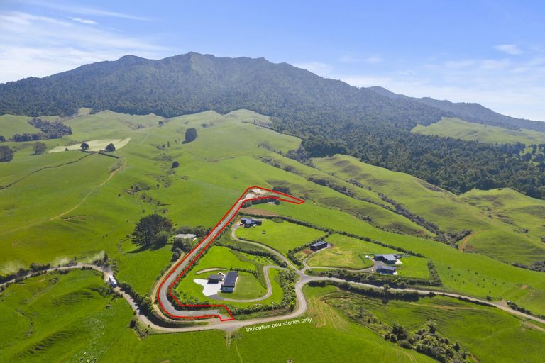 Photo of property in 712a Te Hutewai Road, Raglan, 3296