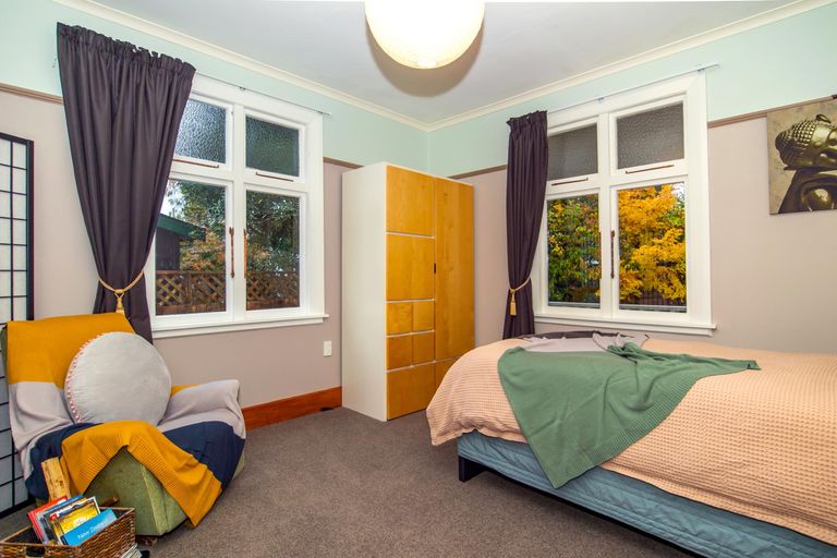 Photo of property in 104 Talbot Street, Geraldine, 7930