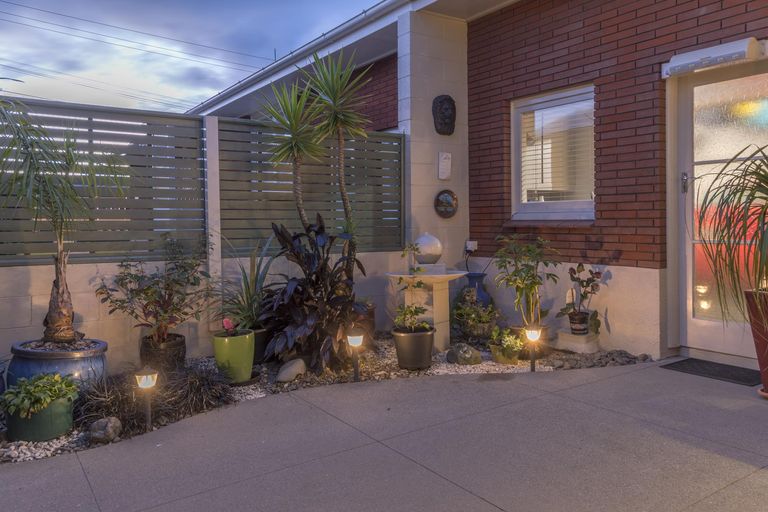 Photo of property in 2 Longwood Lane, Otumoetai, Tauranga, 3110