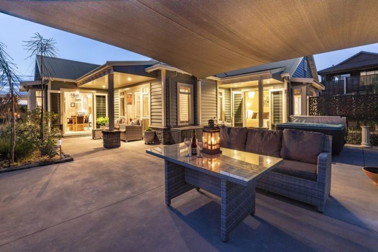 Photo of property in 15 Lynley Park Drive, Omokoroa, 3114