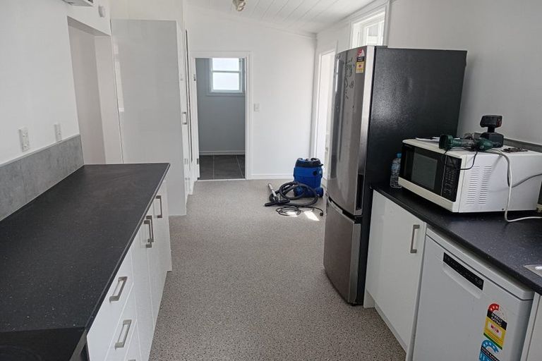 Photo of property in 15 Millward Street, Newtown, Wellington, 6021