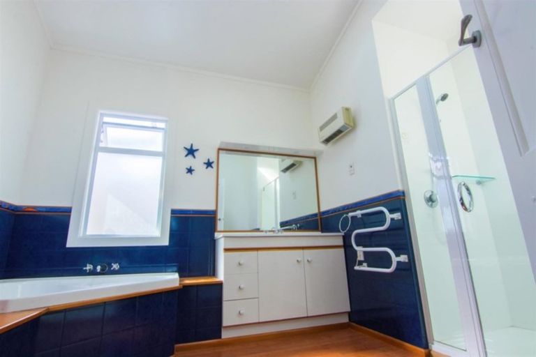 Photo of property in 3 Douglas Street, Okitu, Gisborne, 4010