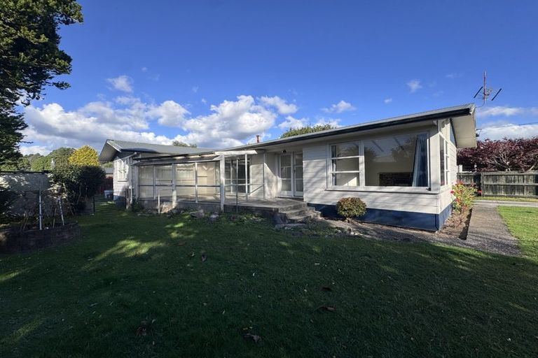 Photo of property in 8 Jameson Avenue, Fenton Park, Rotorua, 3010
