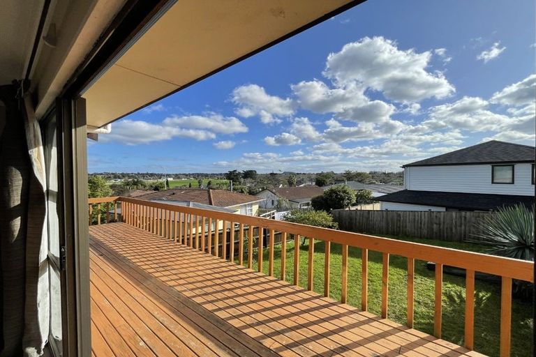 Photo of property in 148 Aviemore Drive, Highland Park, Auckland, 2010