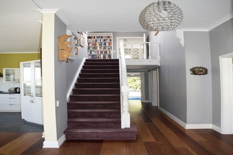 Photo of property in 49 Voelas Road, Lyttelton, 8082