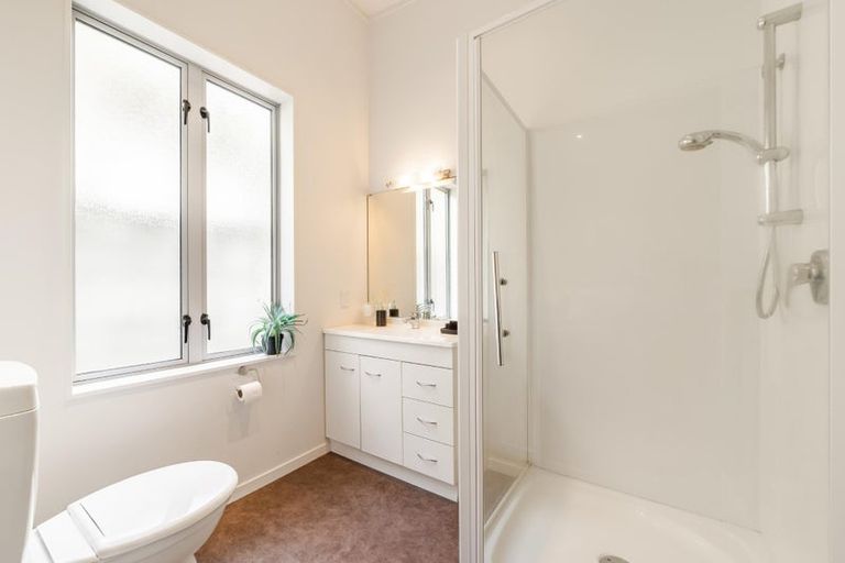 Photo of property in 154a Tirohanga Road, Tirohanga, Lower Hutt, 5010