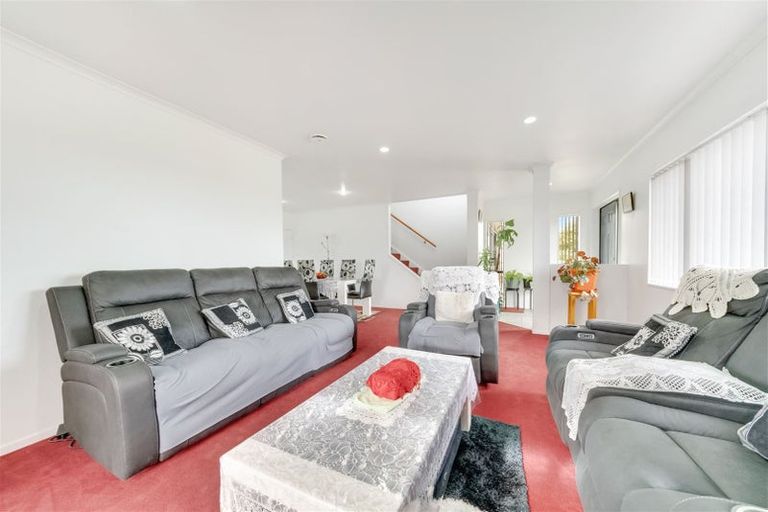 Photo of property in 4 Brunswick Rise, Mangere, Auckland, 2022