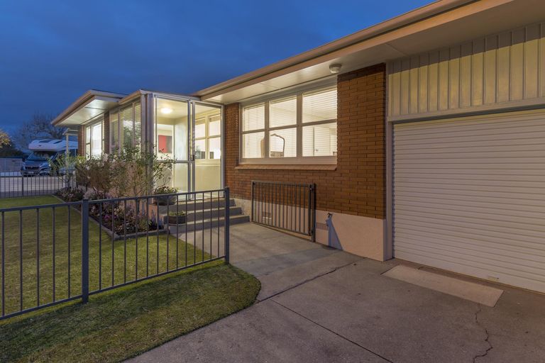 Photo of property in 2 Longwood Lane, Otumoetai, Tauranga, 3110