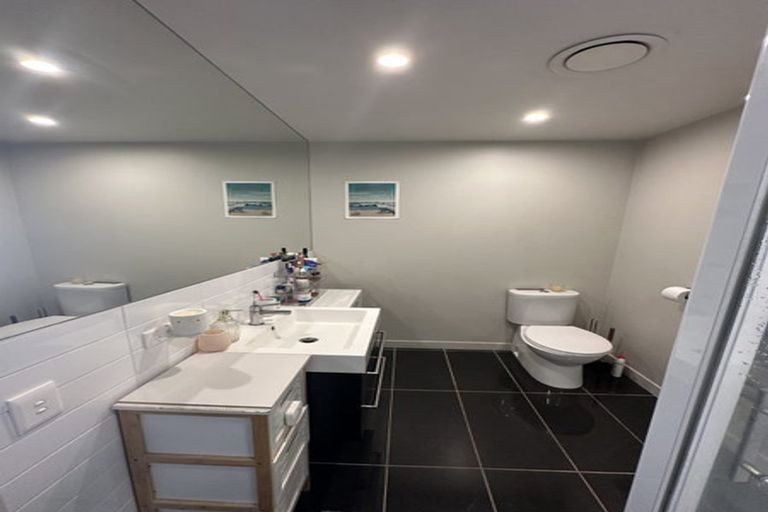 Photo of property in 30/31 Princess Terrace, Newtown, Wellington, 6021