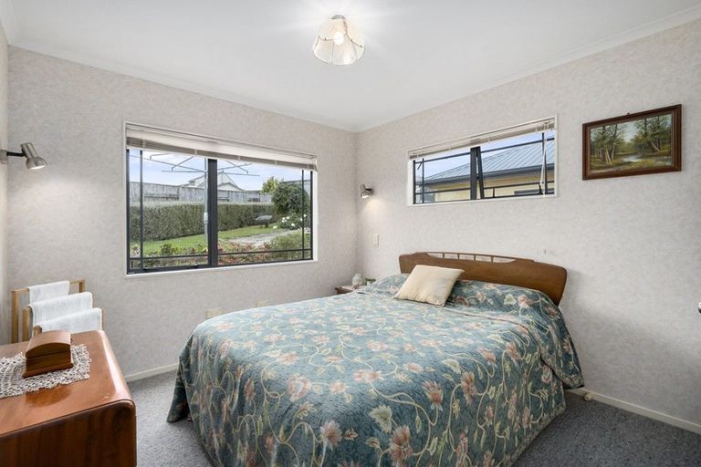 Photo of property in 3 Hillview Place, Feilding, 4702