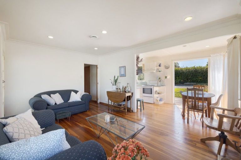 Photo of property in 10 Kingswood Road, Brookfield, Tauranga, 3110