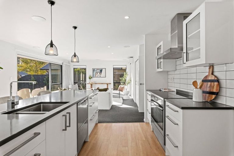 Photo of property in 10 Emma Street, Marshland, Christchurch, 8083