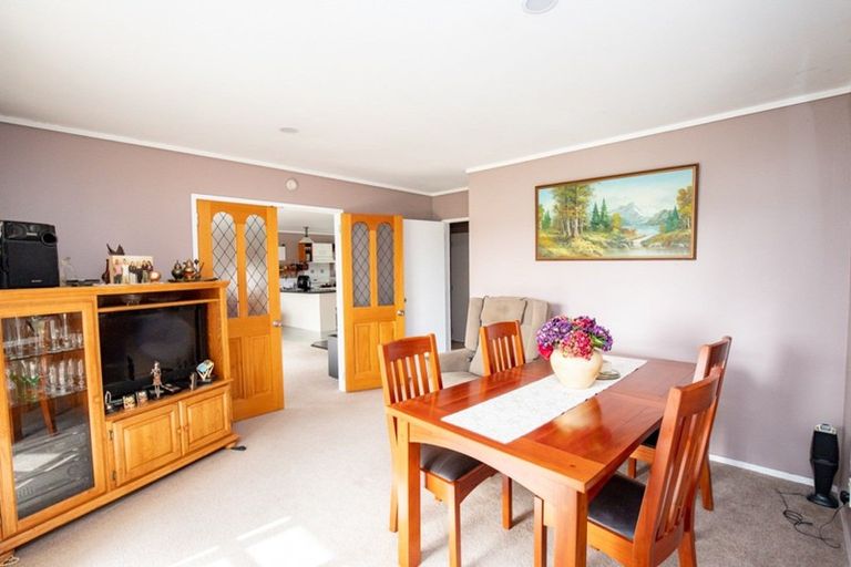 Photo of property in 41 Pipiroa Road, Ngatea, 3503