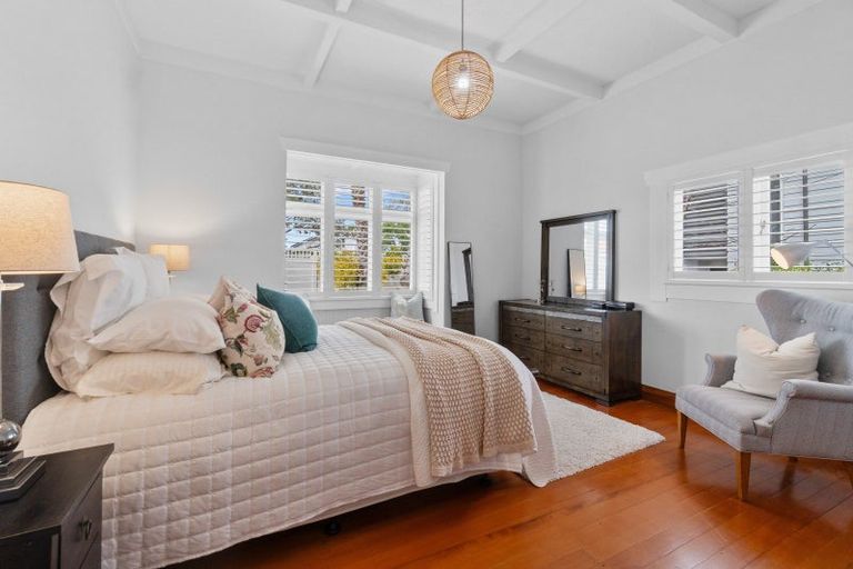 Photo of property in 38 Aramoana Avenue, Devonport, Auckland, 0624