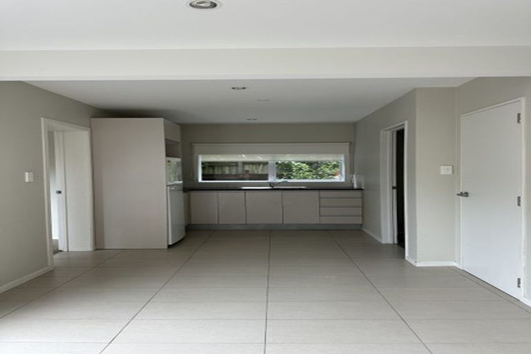 Photo of property in 12b Sunrise Avenue, Mairangi Bay, Auckland, 0630