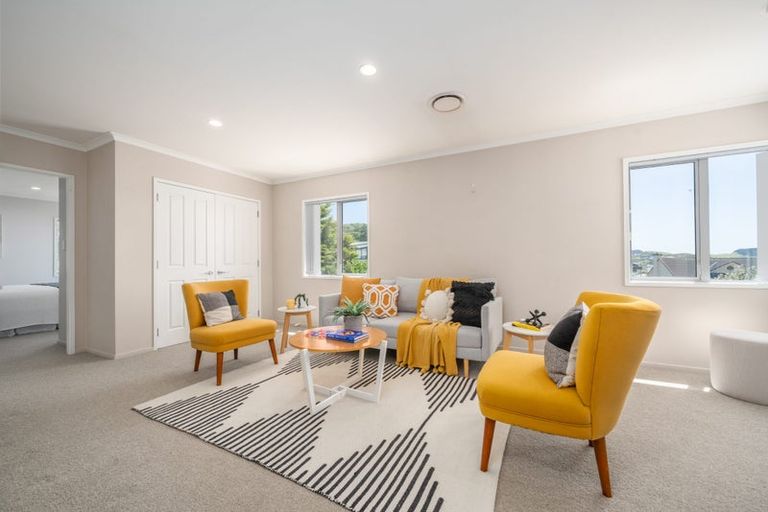 Photo of property in 4 Handly Grove, Churton Park, Wellington, 6037