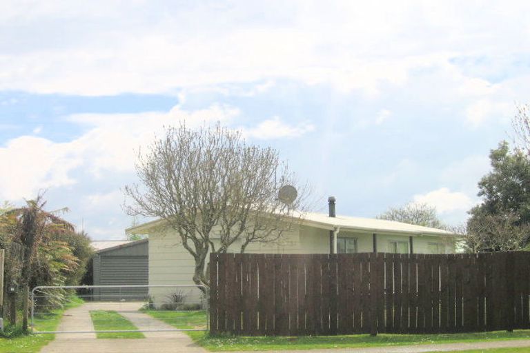 Photo of property in 7 Sequoia Crescent, Owhata, Rotorua, 3010