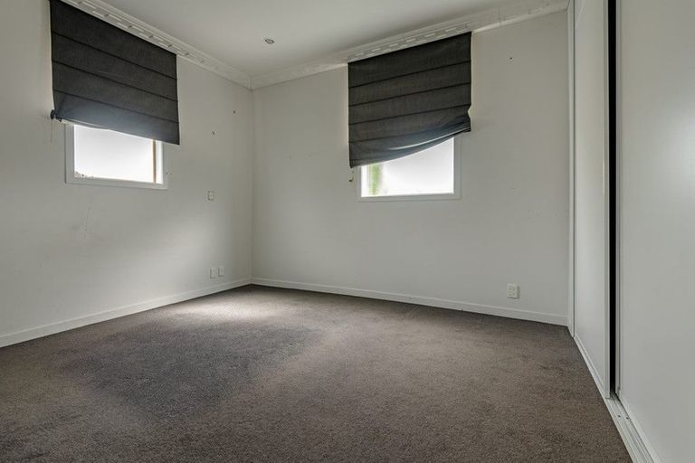 Photo of property in 2 Kowhai Street, Tokomaru, Palmerston North, 4474
