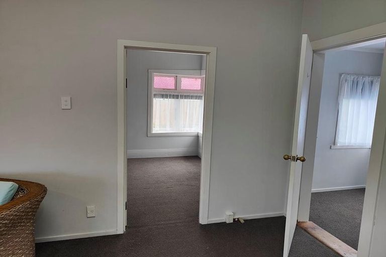 Photo of property in 1/8 Waimana Road, Conifer Grove, Takanini, 2112