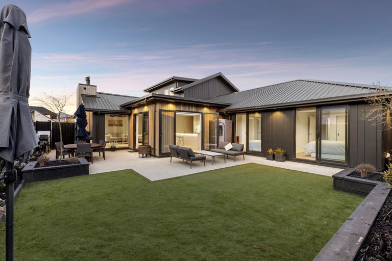 Photo of property in 46 Avalon Station Drive, Wanaka, 9305